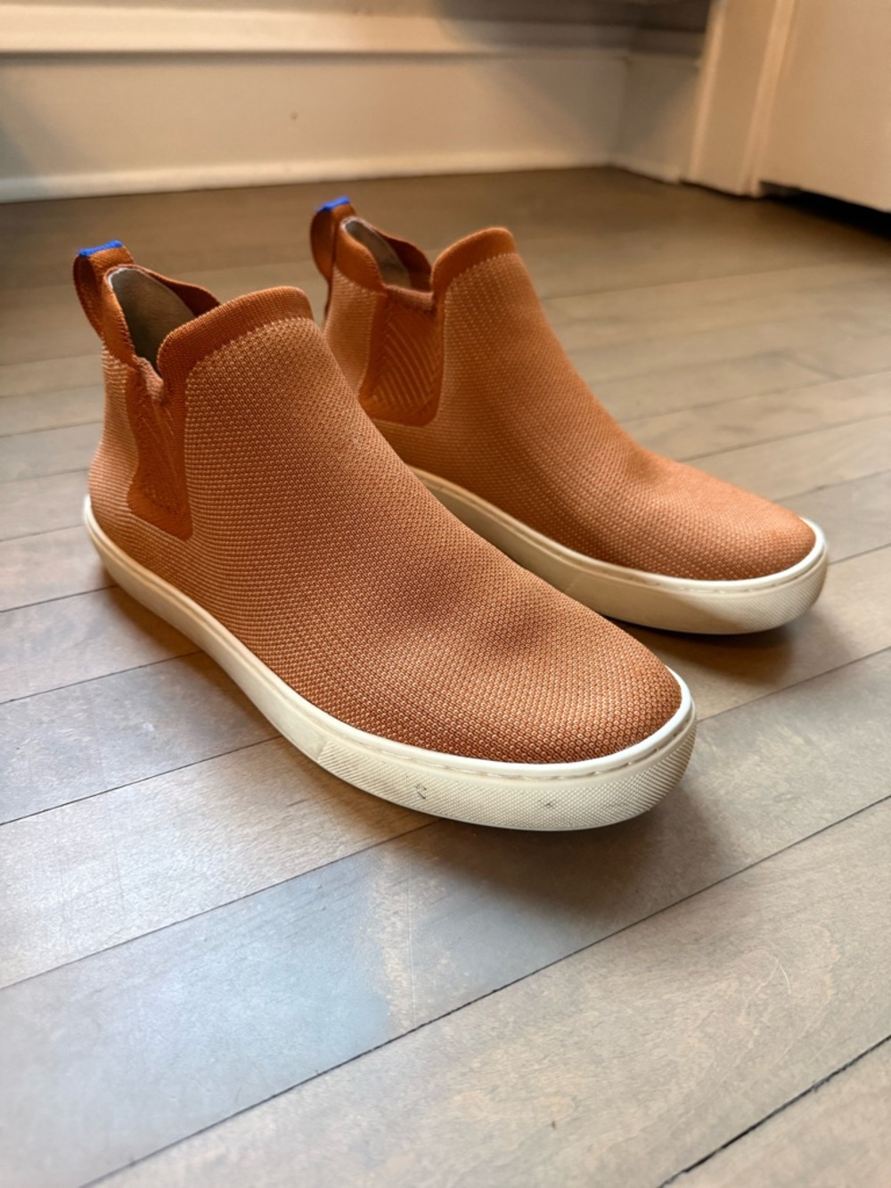 Rothy’s Chelsea Fawn Rust Ankle Boot Sneaker Washable Size 9.5 - Picture 2 of 10